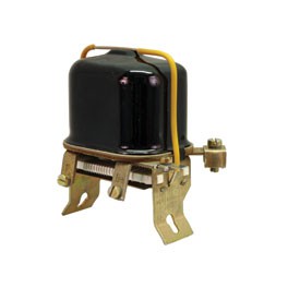 Voltage regulator 7V 45 A, piggy back mounting